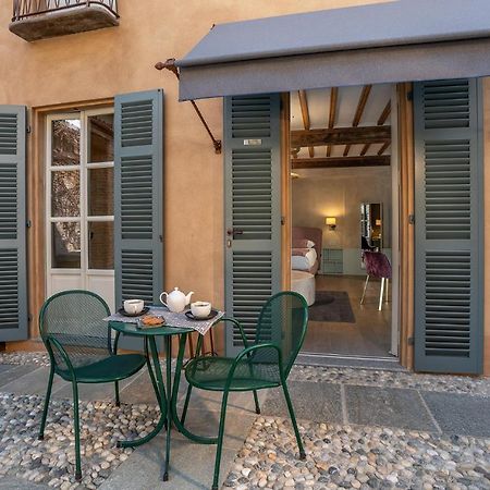 Il Cortile Di San Michele Bed & Breakfast Guarene Exterior photo